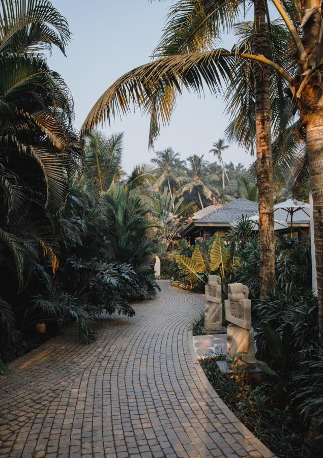 Baale Resort Goa Arpora Eksteriør billede